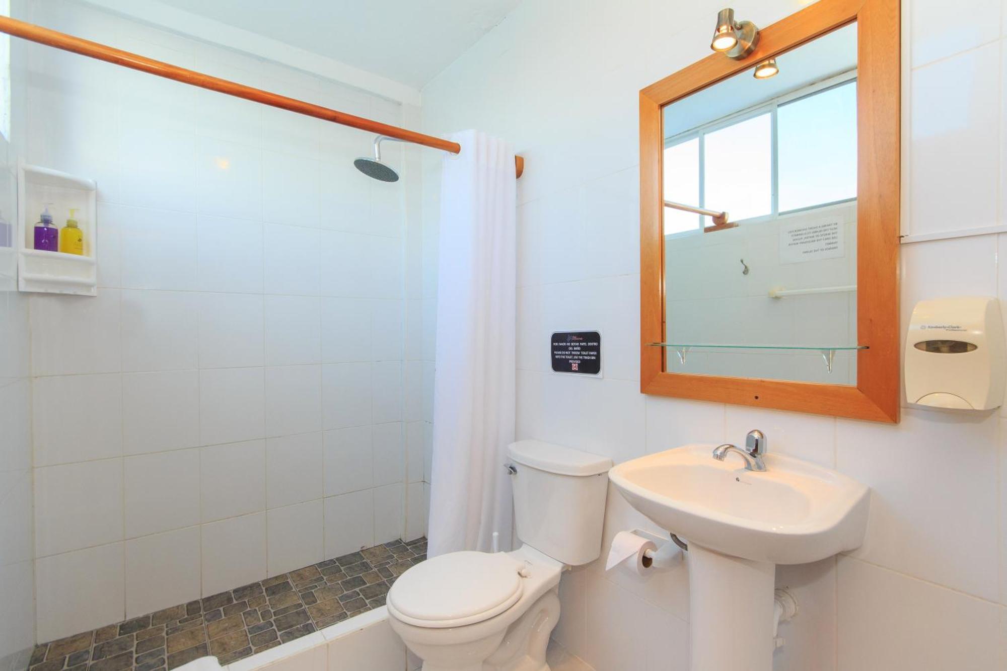 Hotel La Casa De Judy Puerto Ayora  Zewnętrze zdjęcie