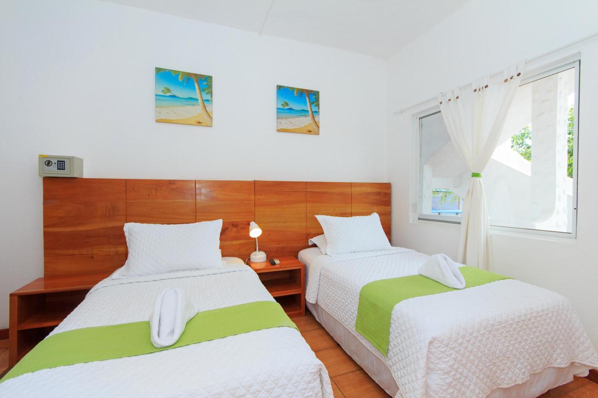 Hotel La Casa De Judy Puerto Ayora  Zewnętrze zdjęcie